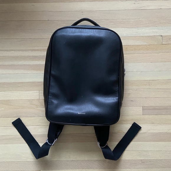 Matt & Nat Handbags - Matt & Nat Alex vegan backpack